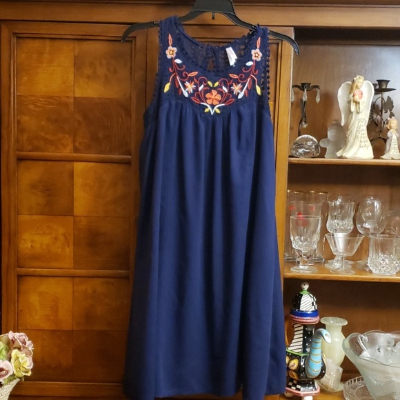 Xhilaration Dresses & Skirts - Xhilaration Navy Blue Embroidery/Lace Dress SZ S